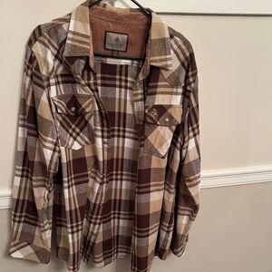 NWOT LEGENDARY WHITETAILS flannel button down